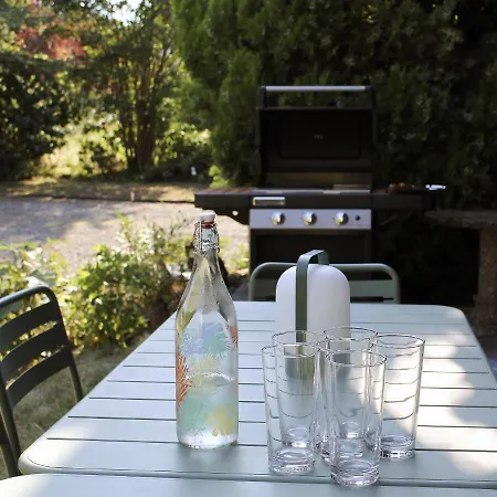 Les Isards Au Coeur D'argeles-gazost *